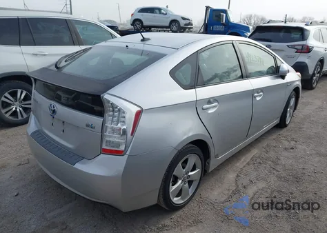 2010 Toyota Prius V z USA, uszkodzony, nr VIN JTDKN3DU6A5130829